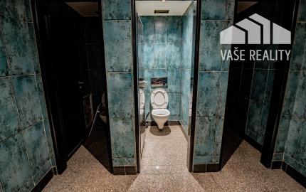 Obchodný priestor, 1207 m², Cintorínska ul, BA–I Staré Mesto