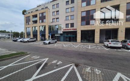 Na predaj obchodný priestor v polyfunkčnej budove, Vajnorská ul.