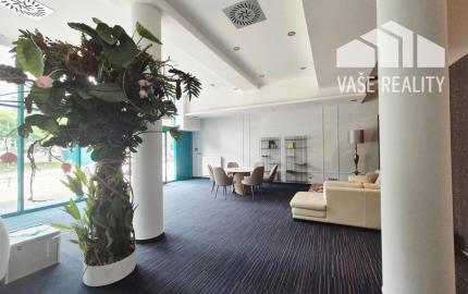 Na predaj obchodný priestor v polyfunkčnej budove, Vajnorská ul.