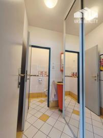 Na predaj obchodný priestor v polyfunkčnej budove, Vajnorská ul.