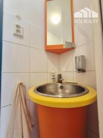 Na predaj obchodný priestor v polyfunkčnej budove, Vajnorská ul.