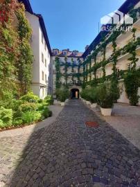 Na prenájom nádherný a štýlový 4-izbový byt, Klariská ulica, ihneď 