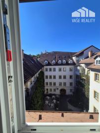 Na prenájom nádherný a štýlový 4-izbový byt, Klariská ulica, ihneď 