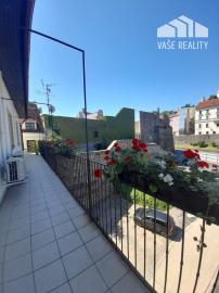 Na prenájom nádherný a štýlový 4-izbový byt, Klariská ulica, ihneď 