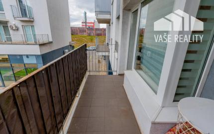 NA PREDAJ  Luxusný 2-izbový byt s dvoma balkónmi, garážou, Hrachová