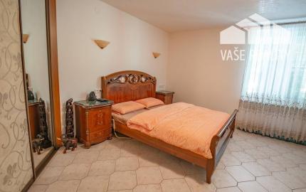 Krásny 7-izbový RD, 328 m² + 1389 m² pozemok, Trebostovo, okres Martin