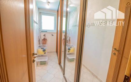 Krásny 7-izbový RD, 328 m² + 1389 m² pozemok, Trebostovo, okres Martin