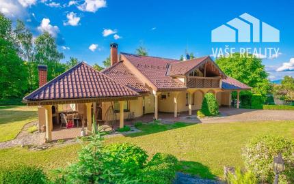 Krásny 7-izbový RD, 328 m² + 1389 m² pozemok, Trebostovo, okres Martin