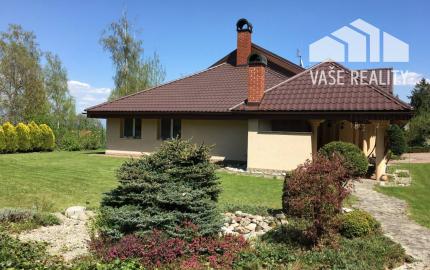 Krásny 7-izbový RD, 328 m² + 1389 m² pozemok, Trebostovo, okres Martin