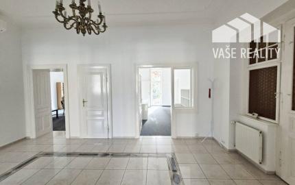 Na prenájom administratívny priestor, 137 m², Jakubovo nám., Staré Mes