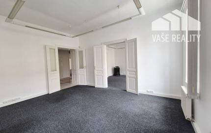 Na prenájom administratívny priestor, 137 m², Jakubovo nám., Staré Mes
