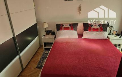 3 izbový byt Bánovce nad Bebravou / CENTRUM / LOGGIA / KOMPLETNÁ REKO