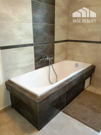 Na prenájom moderný 2-izbový byt po kompletnej rekonštrukcií - NMnV