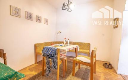 Priestranný rodinný dom s veľkým pozemkom – Bernolákova, Šaľa  