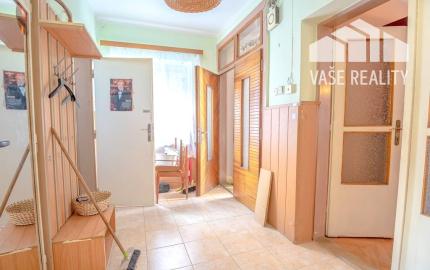 Priestranný rodinný dom s veľkým pozemkom – Bernolákova, Šaľa  