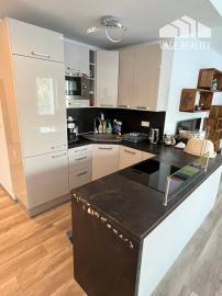 Predám 3 izbový byt Trenčianske Teplice, Terasa a Parkovacie miesto