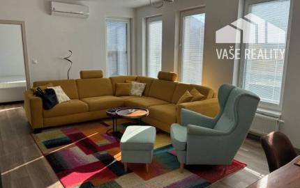 Predám 3 izbový byt Trenčianske Teplice, Terasa a Parkovacie miesto