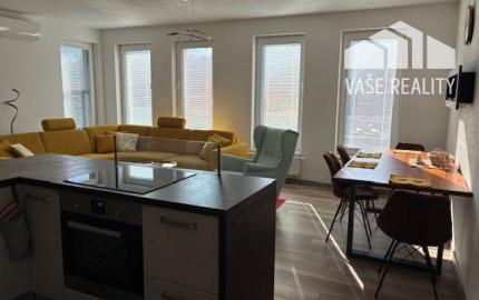 Predám 3 izbový byt Trenčianske Teplice, Terasa a Parkovacie miesto