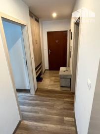 Predám 3 izbový byt Trenčianske Teplice, Terasa a Parkovacie miesto