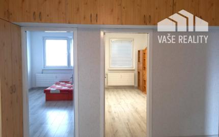 Na prenájom 4 izbový byt v centre Dubnice nad Váhom