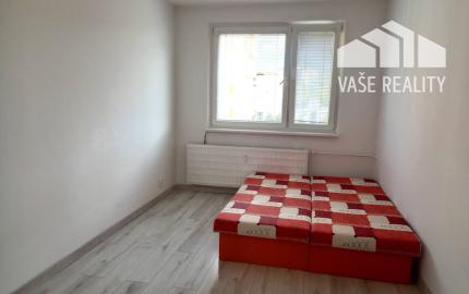 Na prenájom 4 izbový byt v centre Dubnice nad Váhom