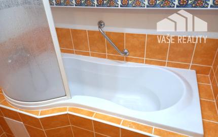 Na prenájom 4 izbový byt v centre Dubnice nad Váhom