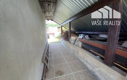 *REZERVOVANÉ* Slnečná záhrada s murovanou chatkou, Nemšová časť Ľuborč