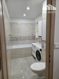 Na prenájom 1 izbový byt Dubnica nad Váhom 45 m2