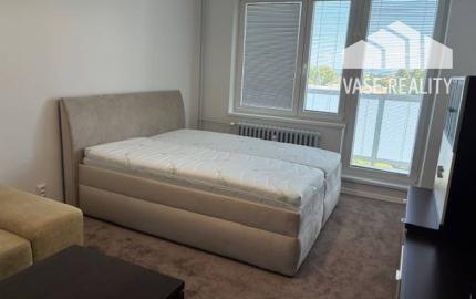 Na prenájom 1 izbový byt Dubnica nad Váhom 45 m2