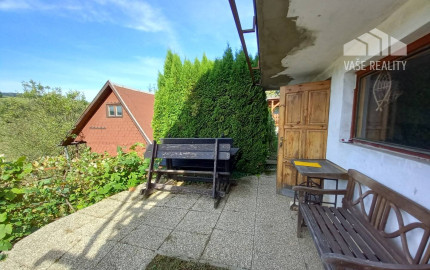 *REZERVOVANÉ* Slnečná záhrada s murovanou chatkou, Nemšová časť Ľuborč