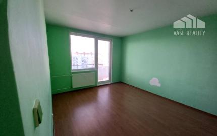 *REZERVOVANÉ* Veľký slnečný 3,5 izbový byt, Dubnica nad Váhom (Rozptyl