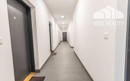 Výnimočný 3-izbový apartmán s balkónom, 71 m², Nový Ružinov