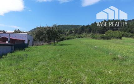 STAVEBNÝ POZEMOK 2250 m2 TRENČIANSKE MITICE