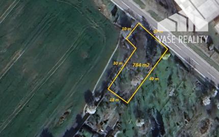 Na predaj záhrada o výmere 784 m2 - Nové Mesto n/V