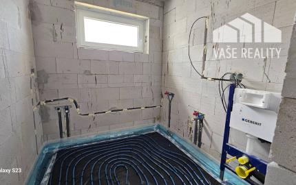 PREDAJ 3i BYT 69,3 m² balkón 5m² novostavba *holobyt* BANKA