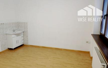 Prenájom priestorov schválených na služby 22m2, Piešťany