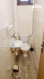 Prenájom priestorov schválených na služby 22m2, Piešťany