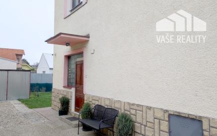 Prenájom priestorov schválených na služby 22m2, Piešťany