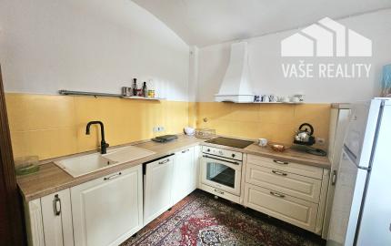 Veľkometrážny 3 izbový byt v kúpeľnom meste Trenčianske Teplice