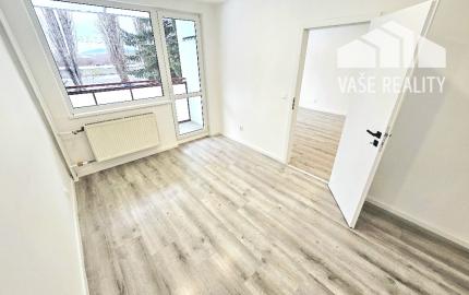 3 izbový byt Bánovce nad Bebravou/CENTRUM/65 m2/BALKÓN/PIVNICA