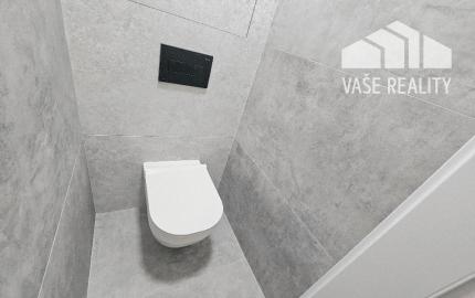 3 izbový byt Bánovce nad Bebravou/CENTRUM/65 m2/BALKÓN/PIVNICA