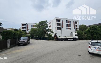 3i BYT 70m² balkón 5m² novostavba BANKA v - štádiu ŠTANDARD