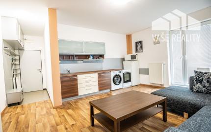 Na prenájom 2-izbový byt, 47 m², Odborárska ul., ihneď voľný