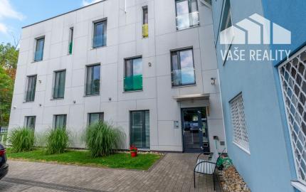 Na prenájom 2-izbový byt, 47 m², Odborárska ul., ihneď voľný