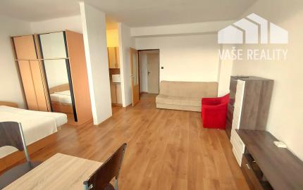 Slnečný 1 izb. byt Piešťany, praktická poloha, kúpou voľný