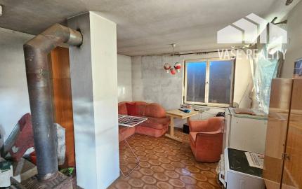 REKREAČNÝ DOMČEK  V CENTRE OBCE OSTROV PRI PIEŠŤANOCH