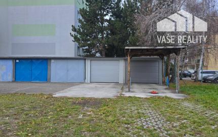 Výnimočná ponuka garáže s prístreškom pre dve autá v Piešťanoch