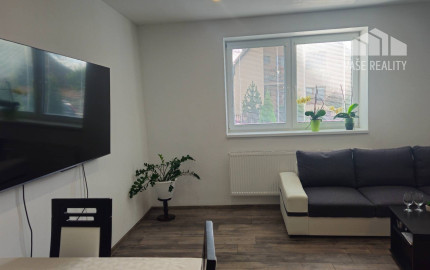 Prenájom - 3 izbový rodinný dom, Nemšová