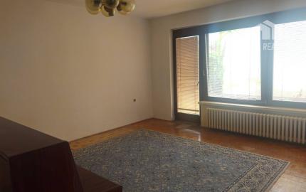 5 izbový rodinný dom, Átriová, Pekné pole, Trnava.