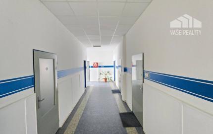 Kancelária 70 m² (50m2 + 20m2) na prenájom - Piešťany, Vajanského